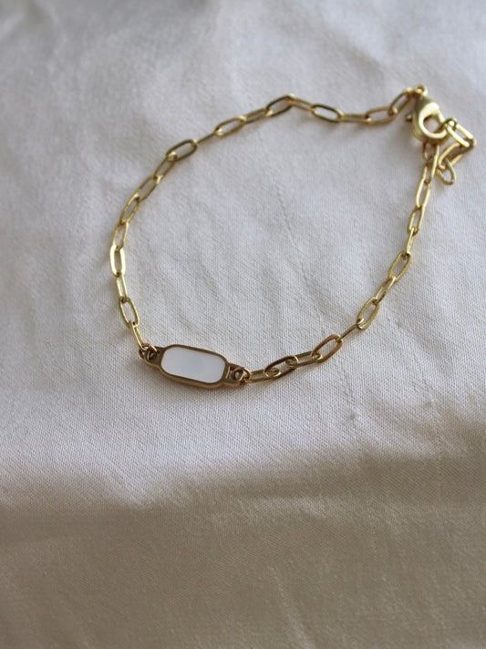 Pearly Link Bracelet